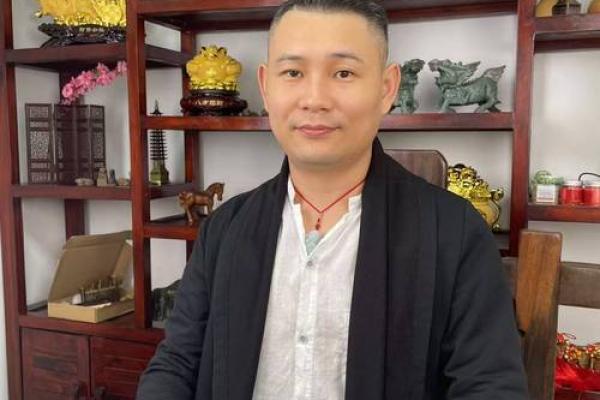 里有风水大师