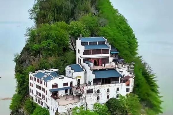 适合高山建造的房子风水