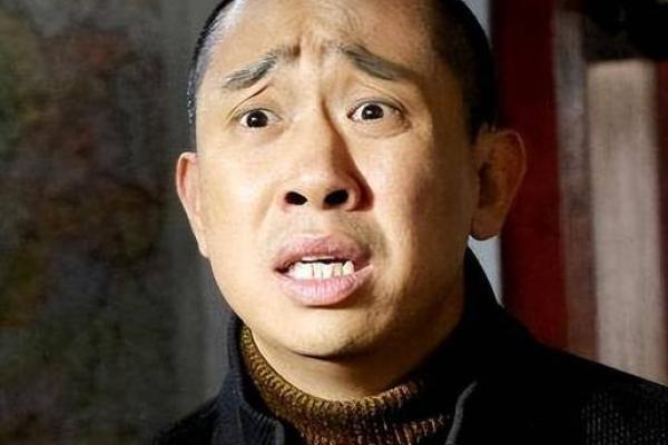 男人眉毛八字眉下垂 控制脾气方可成就大事