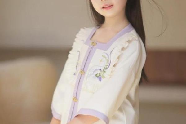 11岁的女孩，众人都说是仙女下凡，算命先生却说她是童子命！
